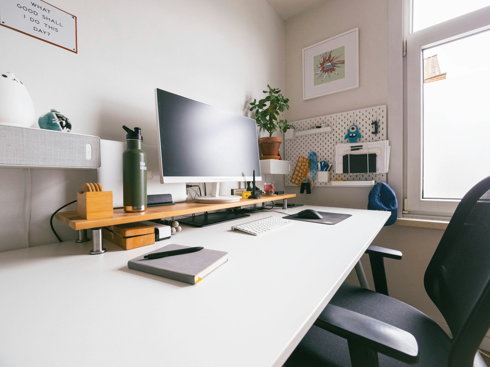 Clean minimal desk setup