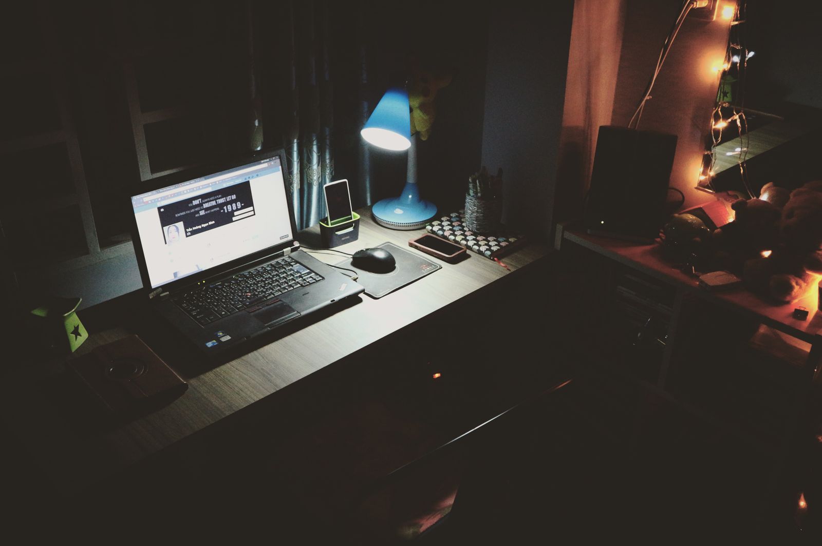 Vertical ergonomic mouse